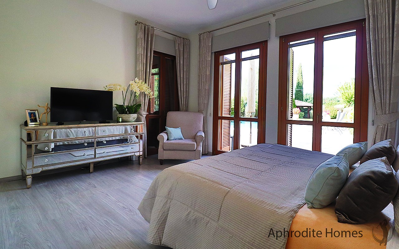 AH357V - 3-Bed Luxury Detached Villa