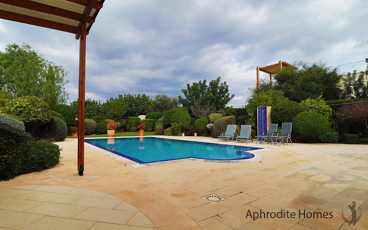 AH357V - 3-Bed Luxury Detached Villa