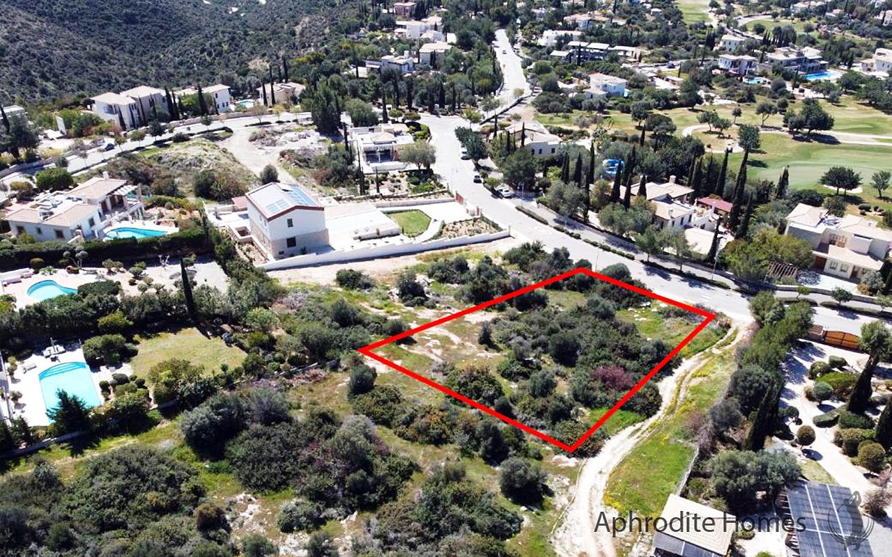 AH360V - Luxury Piece of Land