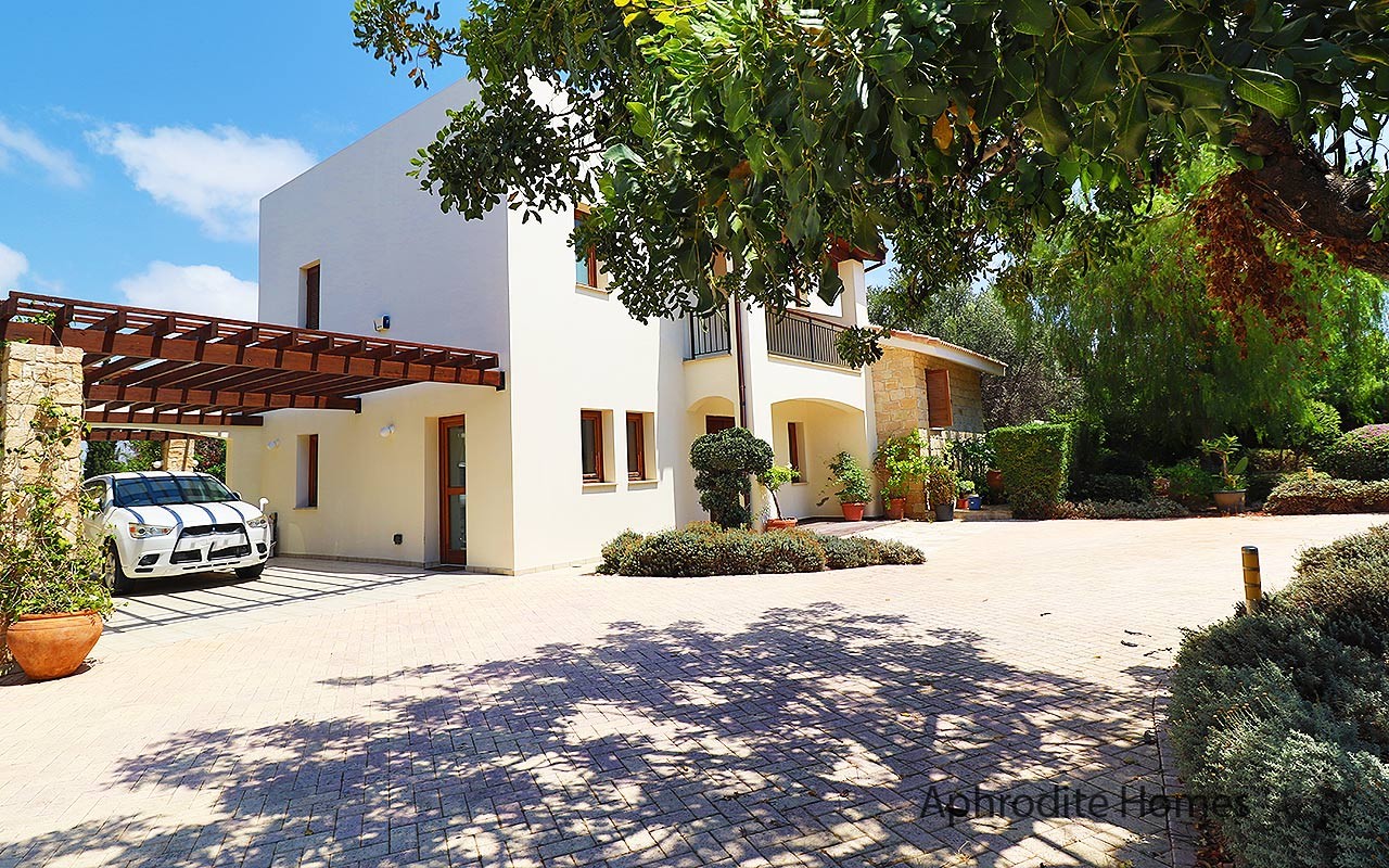 AH364V - 4-Bed Luxury Detached Villa