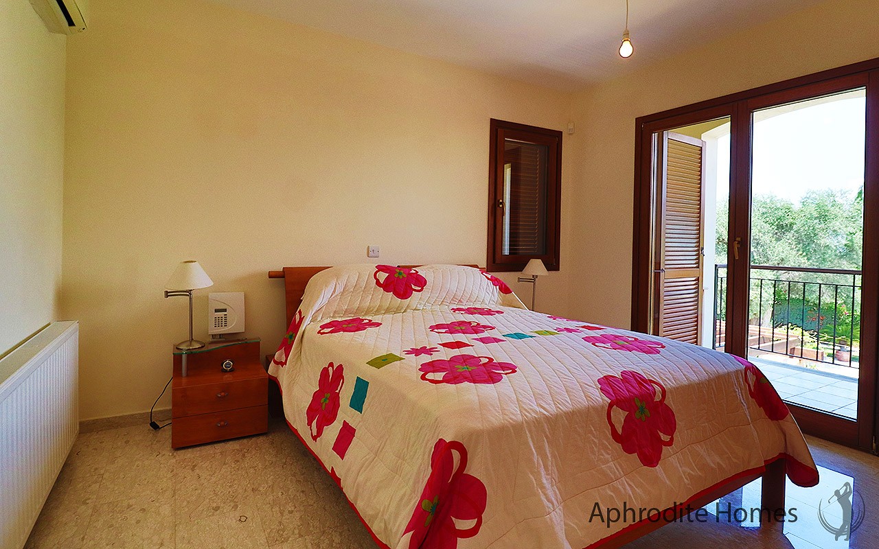 AH364V - 4-Bed Luxury Detached Villa