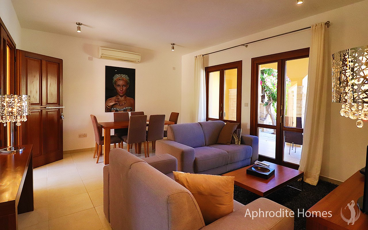 AH366P - 2-bed Luxury Apartment