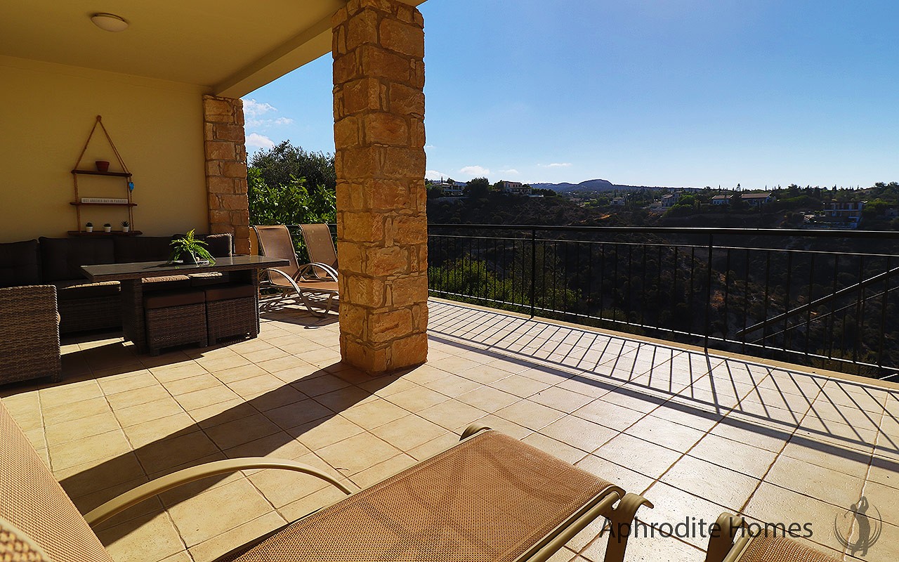 AH367P - 2-Bed Luxury Apartment