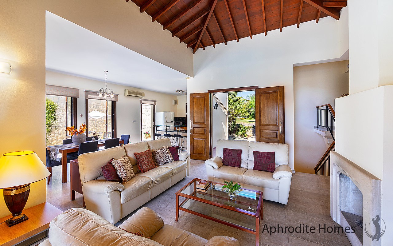 AH371V - 3-Bed Luxury Detached Villa