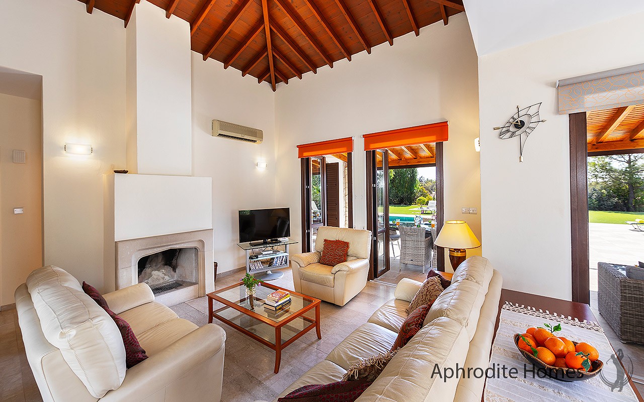 AH371V - 3-Bed Luxury Detached Villa