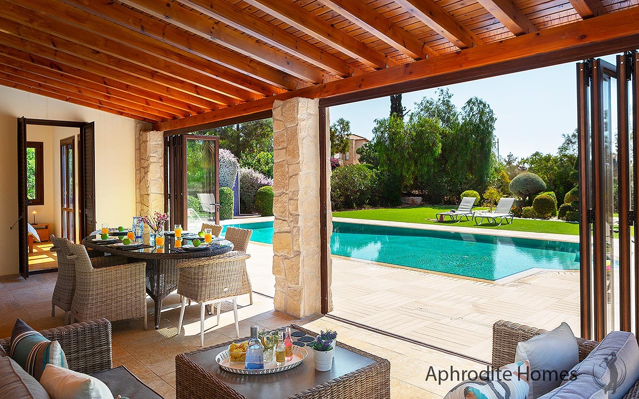 AH371V - 3-Bed Luxury Detached Villa