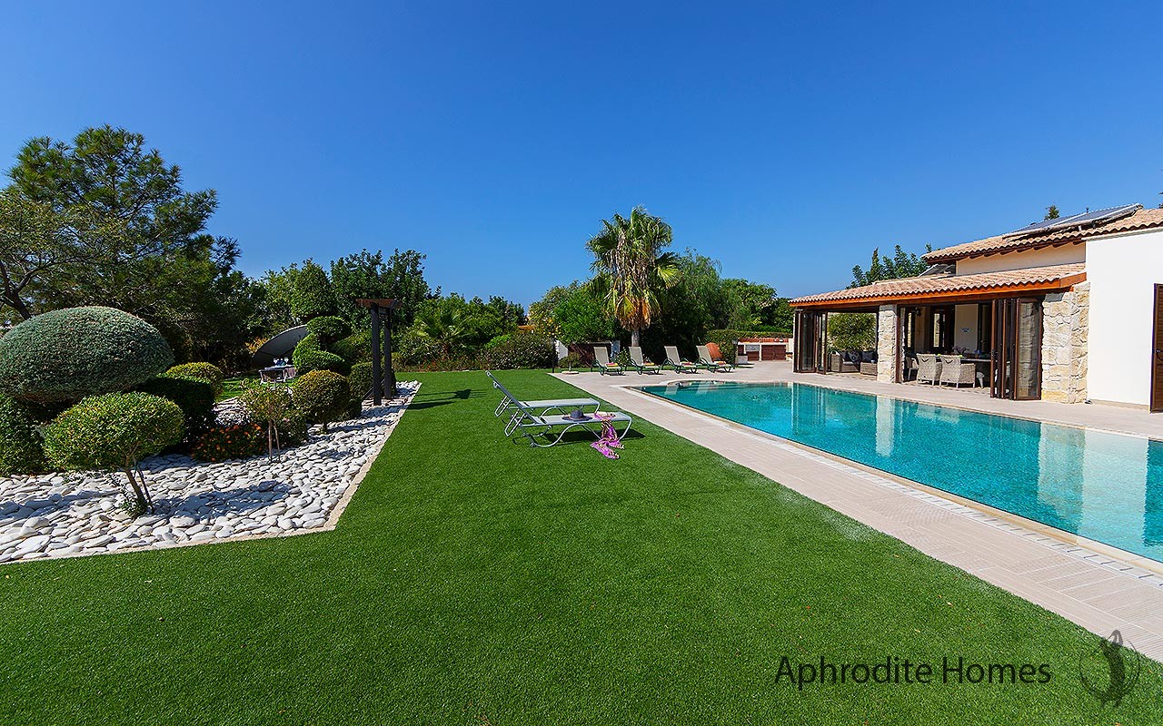 AH371V - 3-Bed Luxury Detached Villa