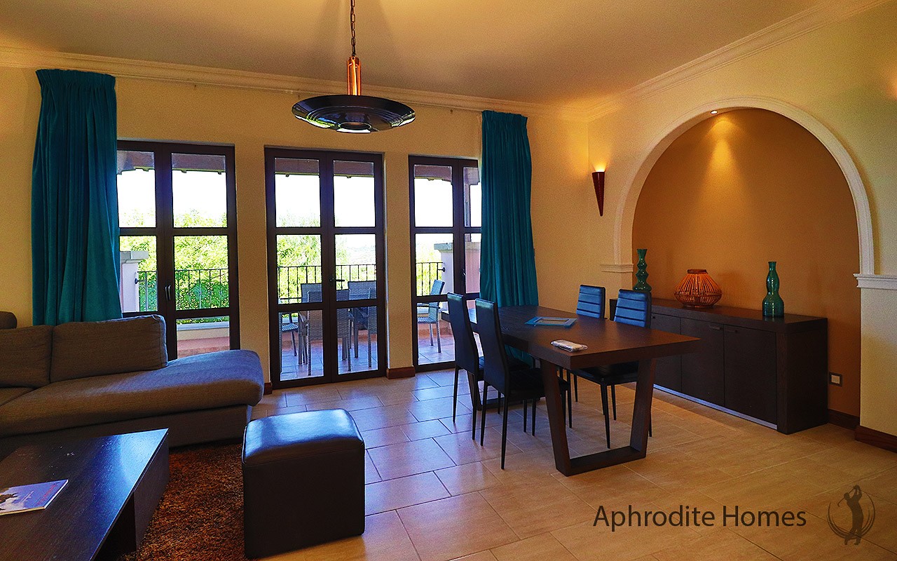 AH380P - 2-Bed Luxury Apartment