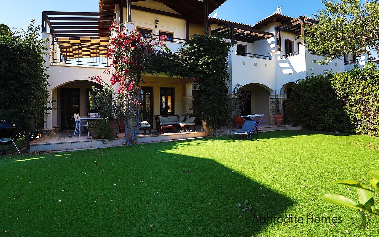 AH389P - 2-Bed Luxury Apartment