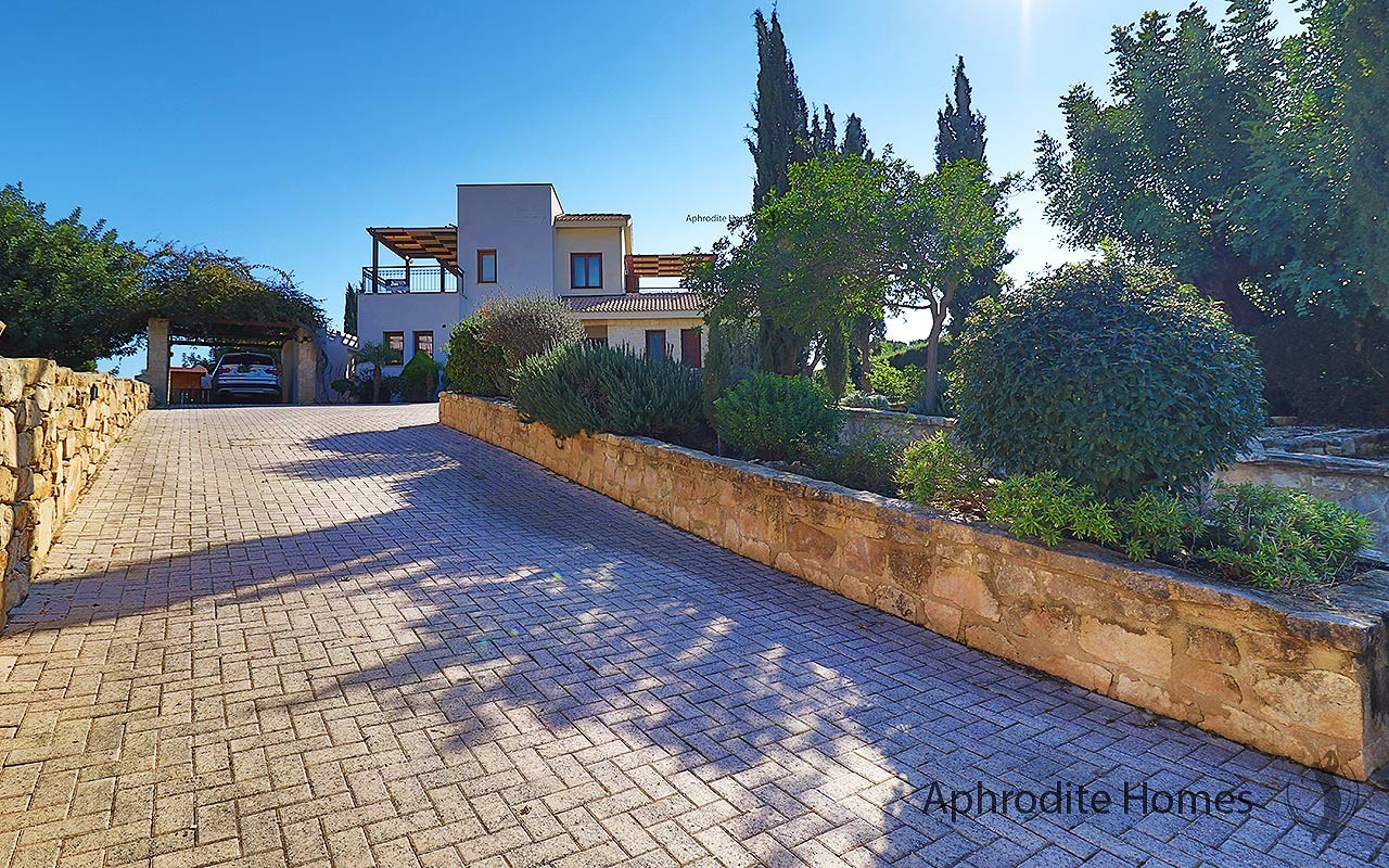 AH390V - 3-Bed Luxury Detached Villa