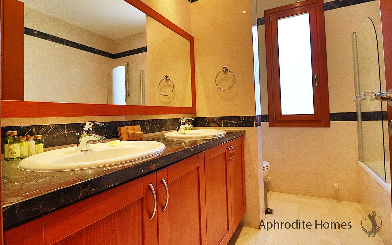 AH392V - 3/4 Bed Luxury Detached Villa