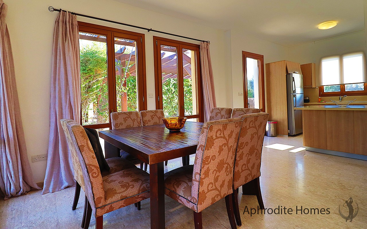 AH393V - 3/4-Beds Luxury Detached Villa
