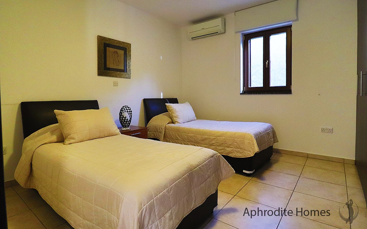 AH395V - 3-Bed Luxury Detached Villa