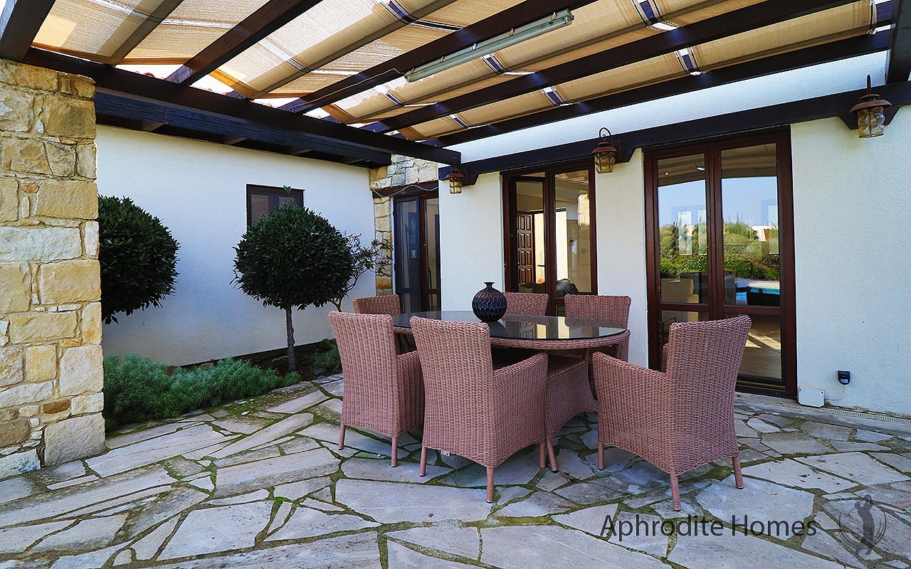 AH395V - 3-Bed Luxury Detached Villa