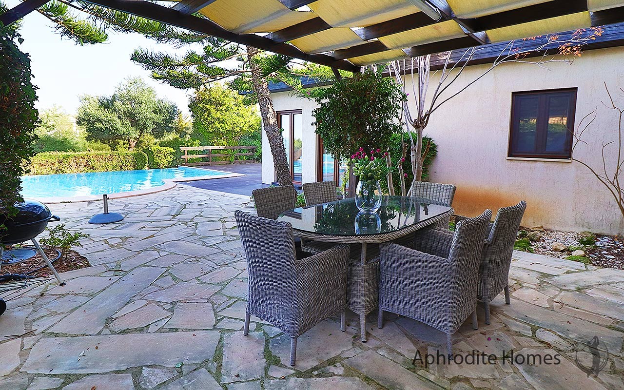 AH396V 3-Bed Luxury Detached Villa
