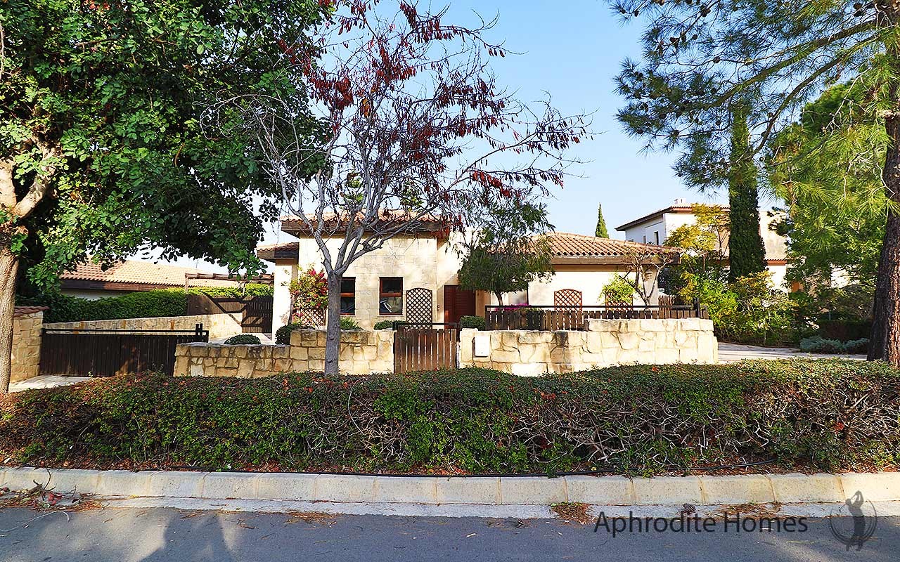 AH396V 3-Bed Luxury Detached Villa