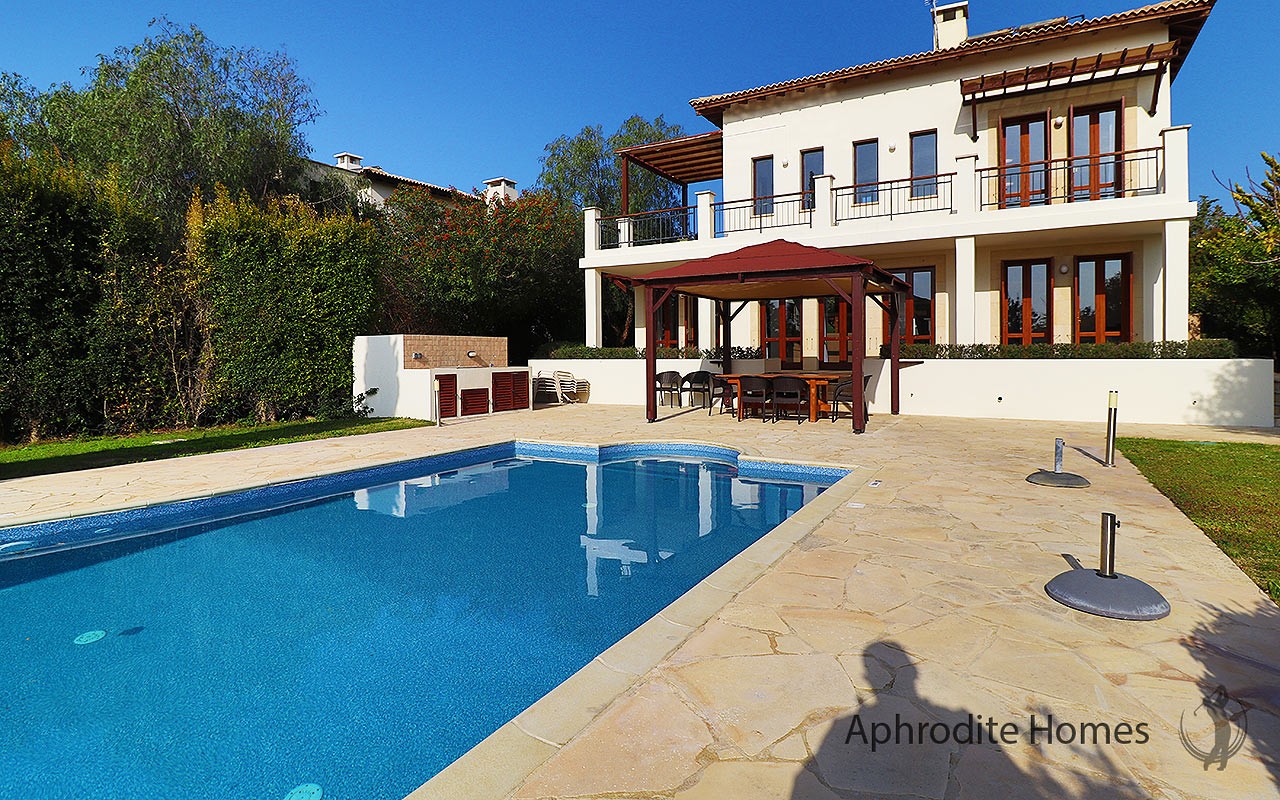 AH394V - 3-Bed Luxury Detached Villa
