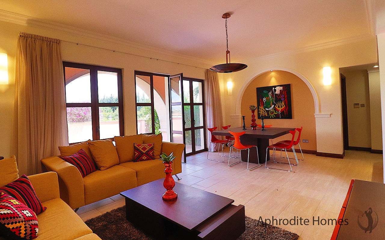 AH398P - 2-Bed Luxury Apartment