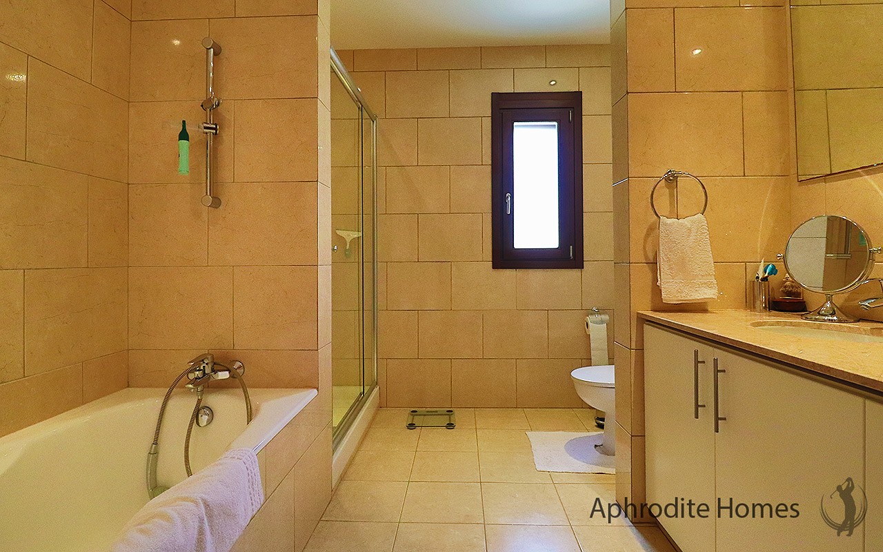 AH399V - 4-Bed Luxury Detached Villa