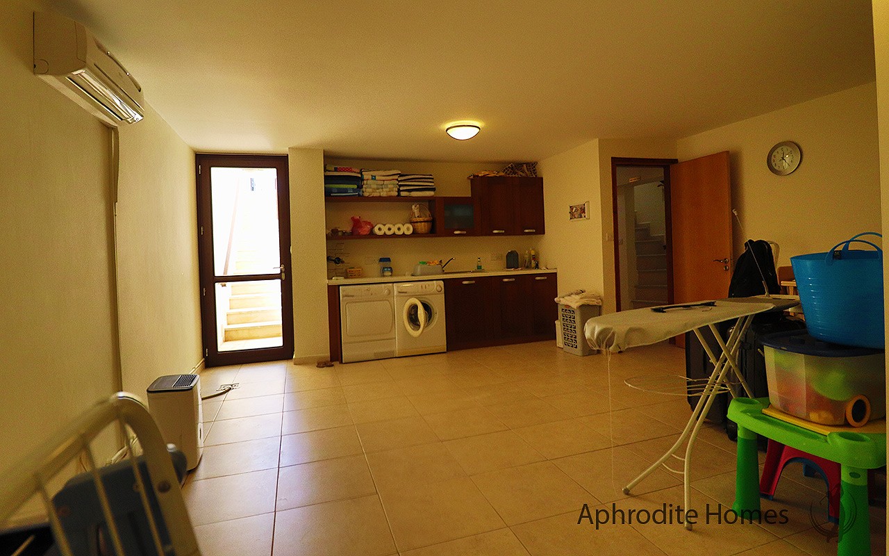 AH399V - 4-Bed Luxury Detached Villa