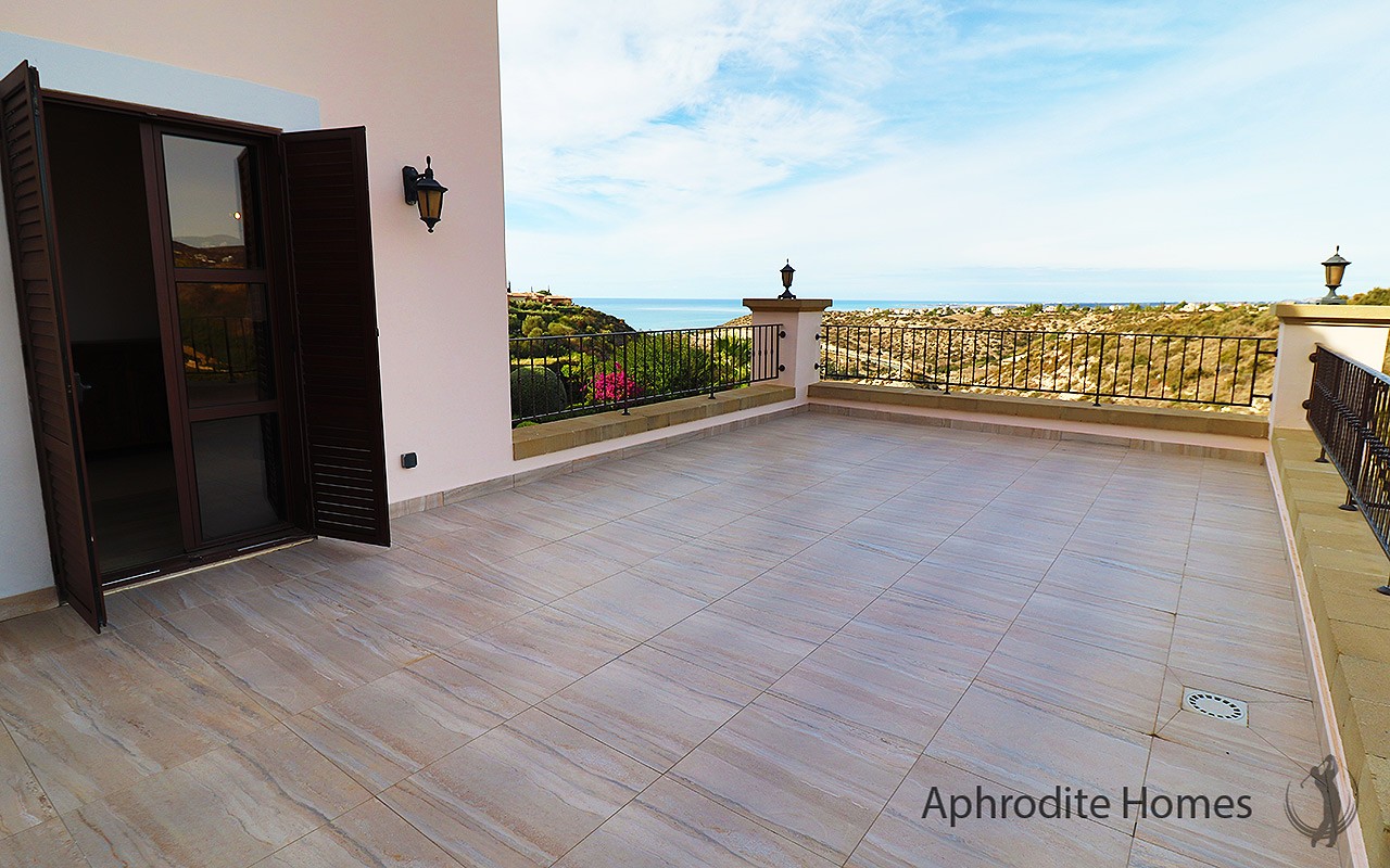 AH374P - 3-Bed Luxury Junior Villa