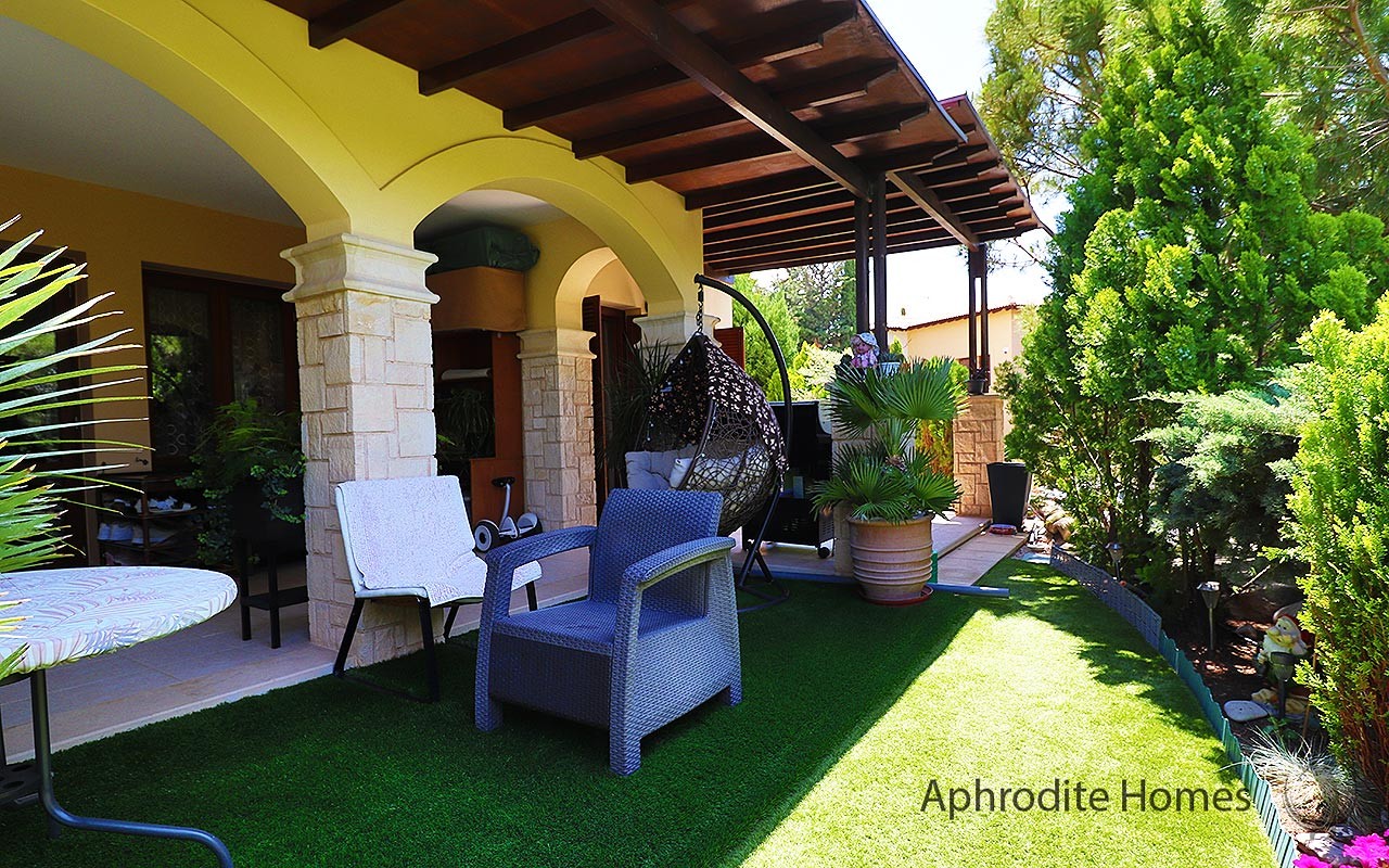 AH400P - 3-Bed Luxury Apartment