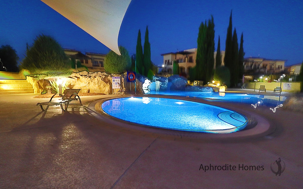 AH400P - 3-Bed Luxury Apartment