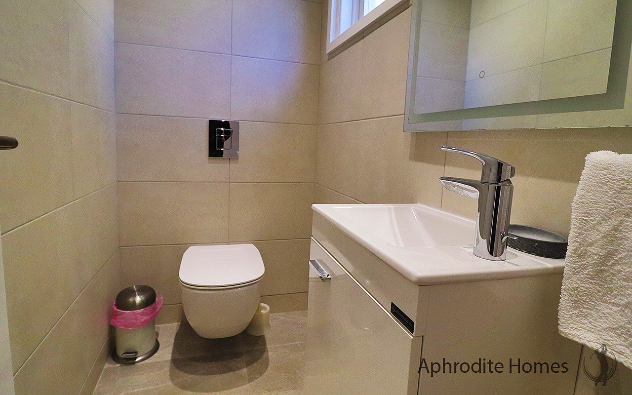 AH413P - 2-Bed Luxury Townhouse