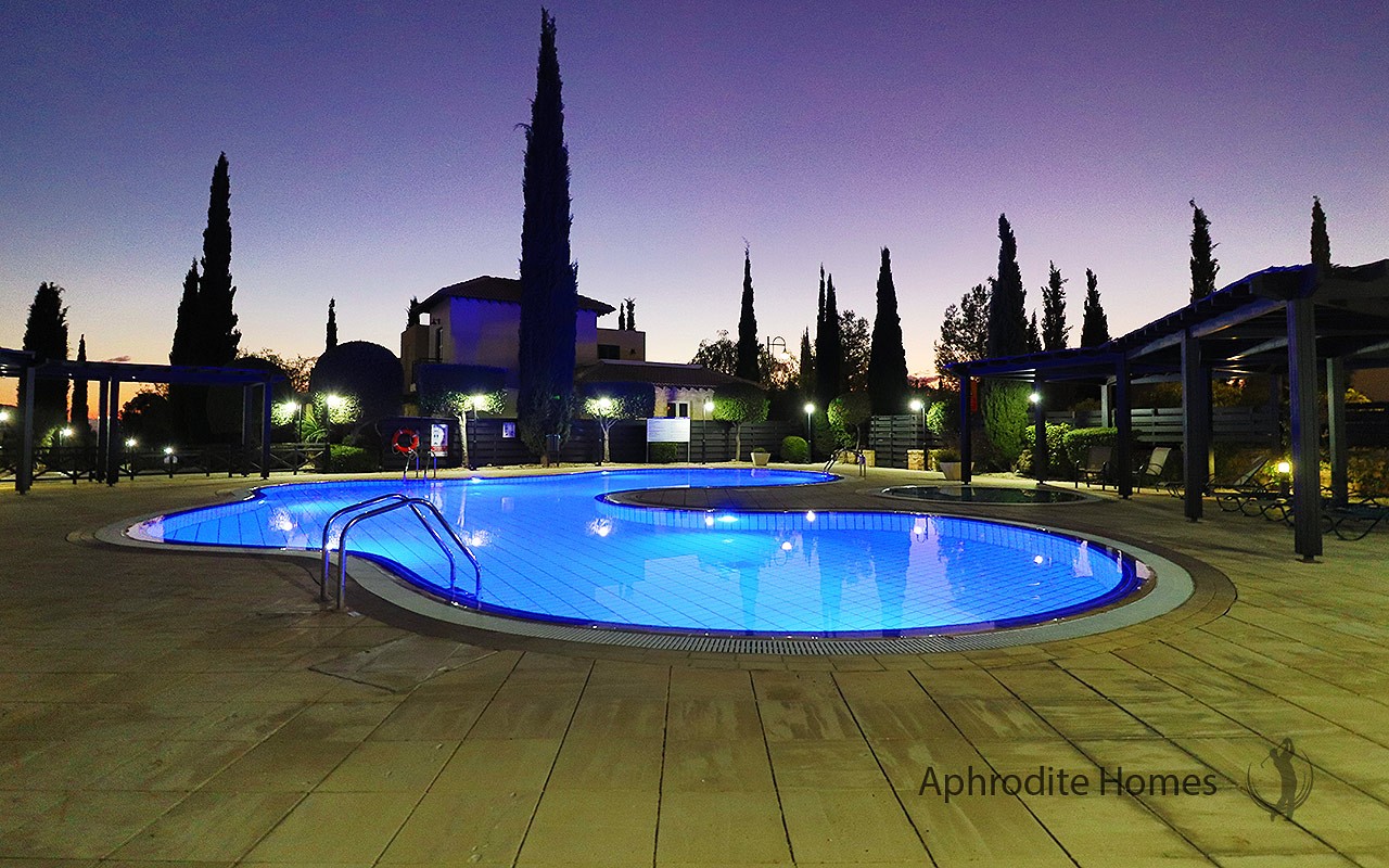 AH413P - 2-Bed Luxury Townhouse