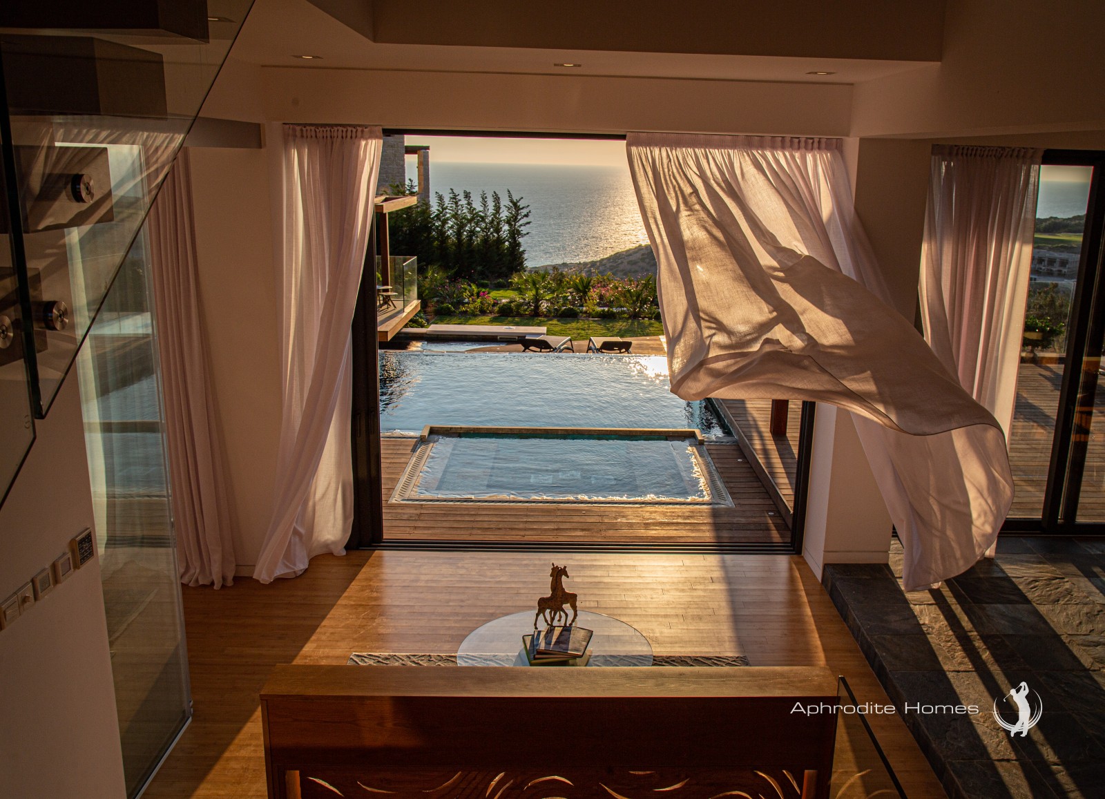 Villa For Sale  in  Aphrodite Hills