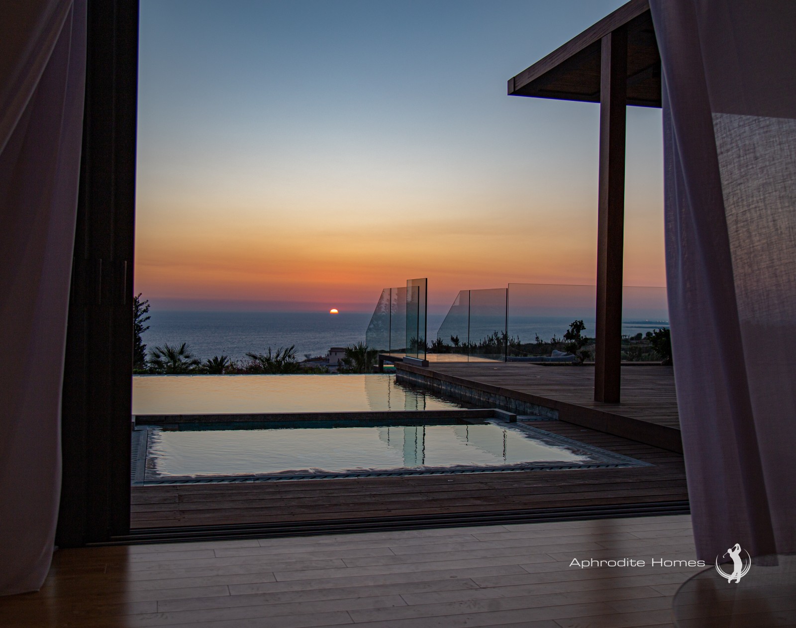 Villa For Sale  in  Aphrodite Hills
