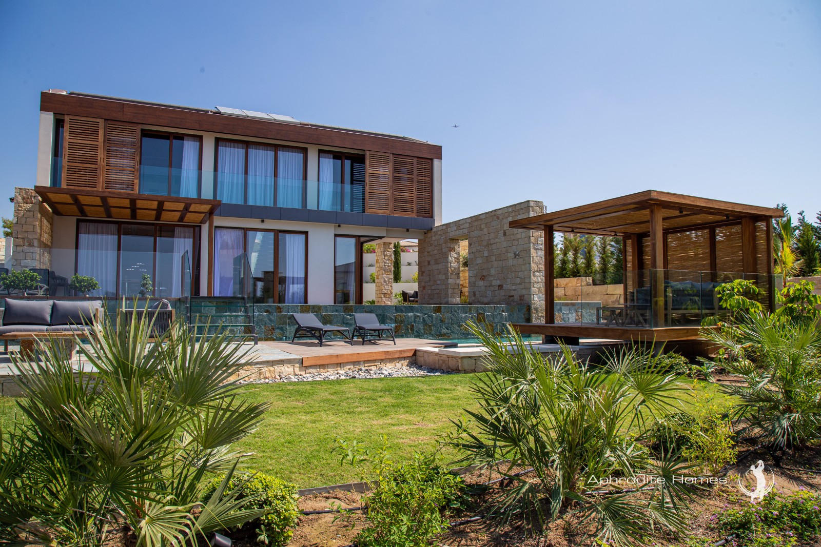 Villa For Sale  in  Aphrodite Hills