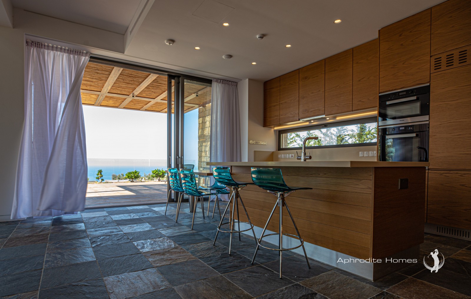 Villa For Sale  in  Aphrodite Hills