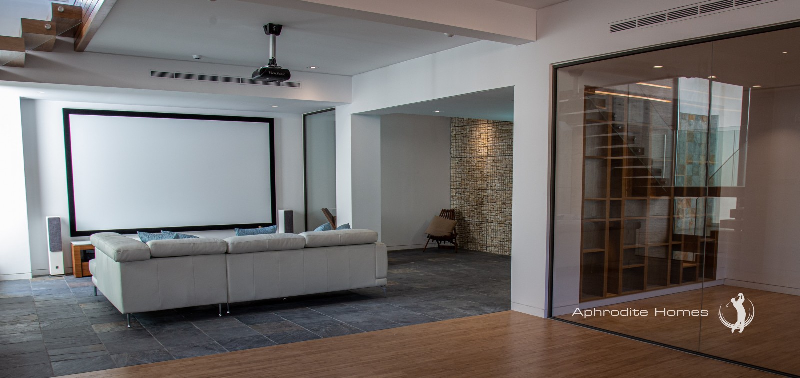 Villa For Sale  in  Aphrodite Hills