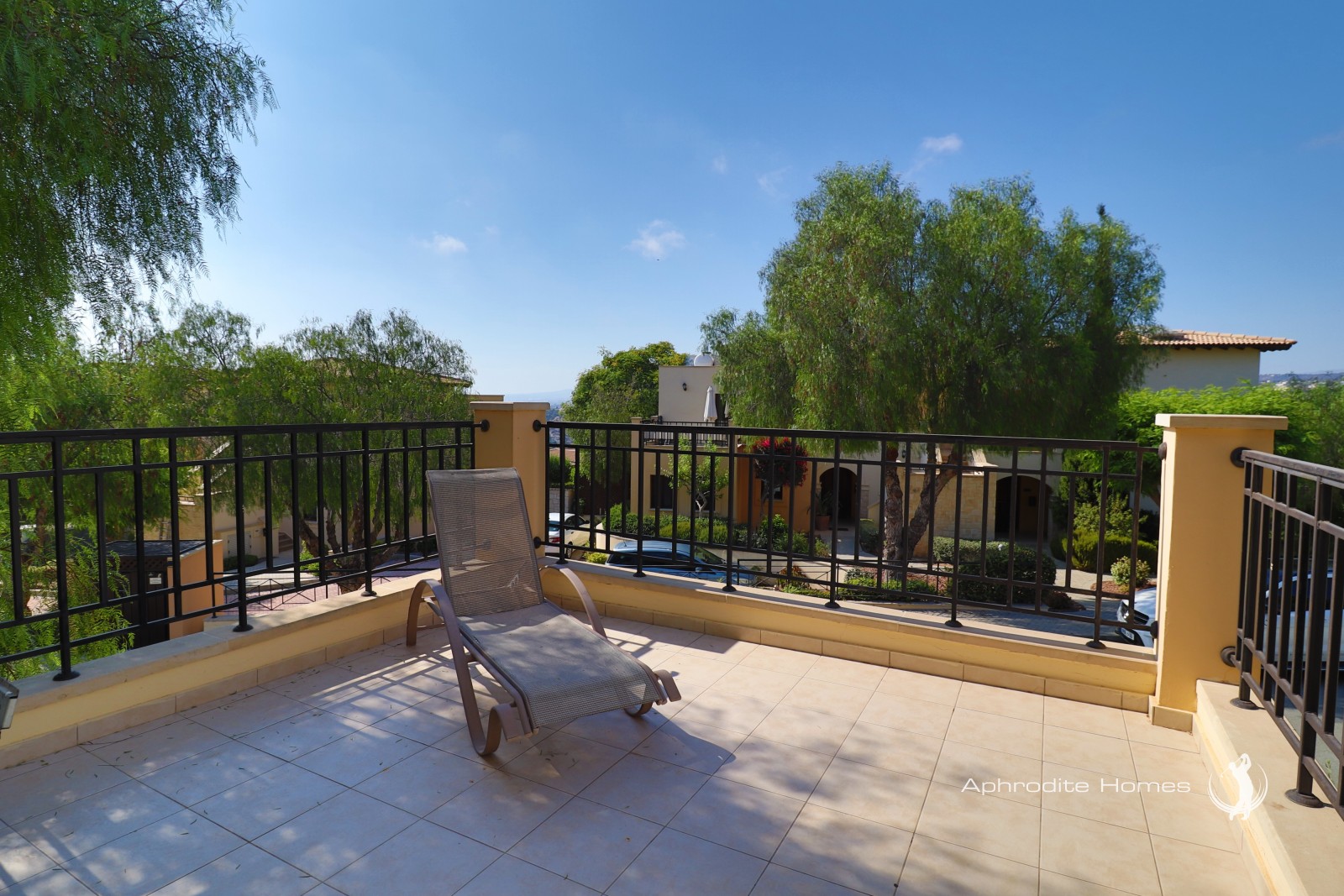 Apartment For Sale  in  Aphrodite Hills - Theseus