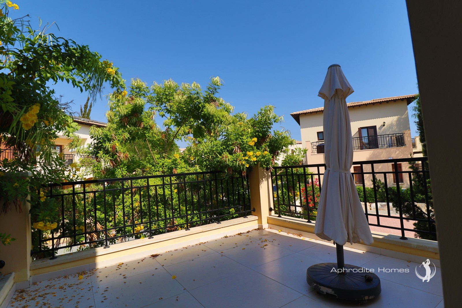 Junior Villa For Sale  in  Aphrodite Hills - Theseus