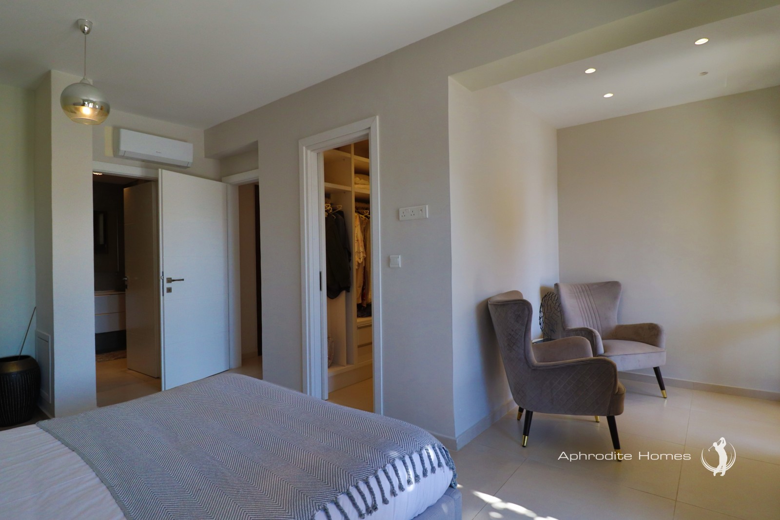 Junior Villa For Sale  in  Aphrodite Hills - Theseus