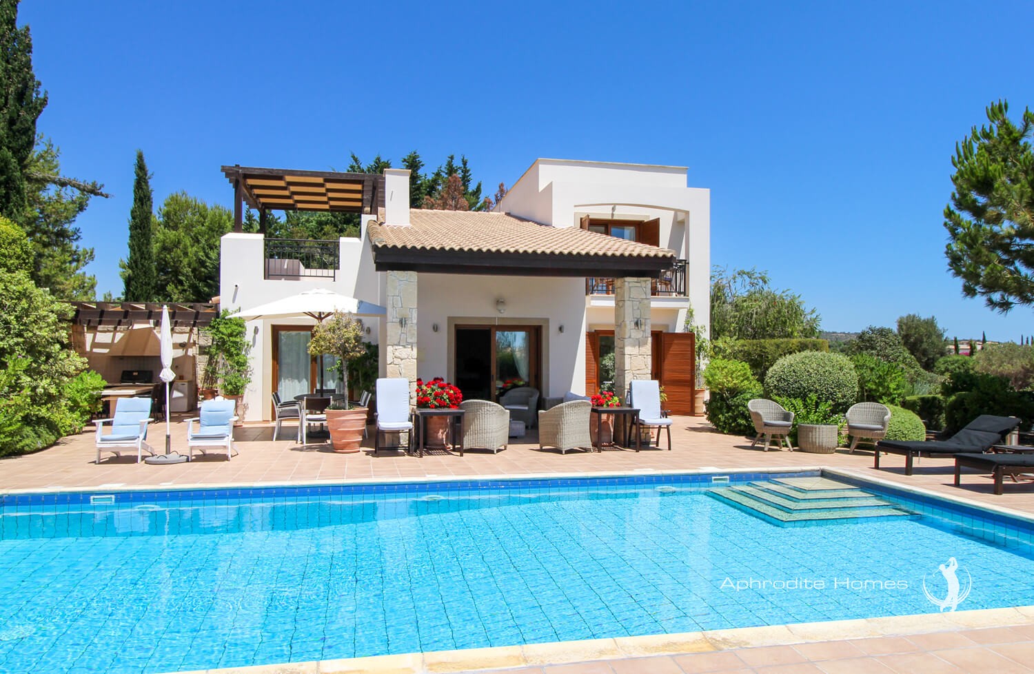 Villa For Sale  in  Aphrodite Hills