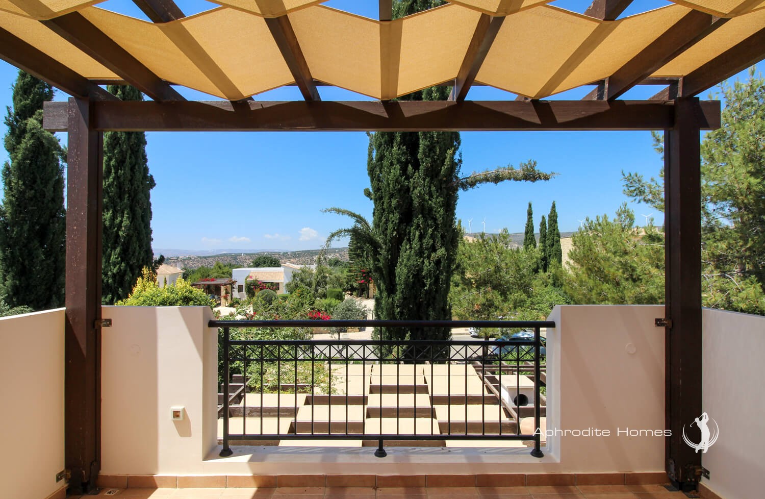 Villa For Sale  in  Aphrodite Hills