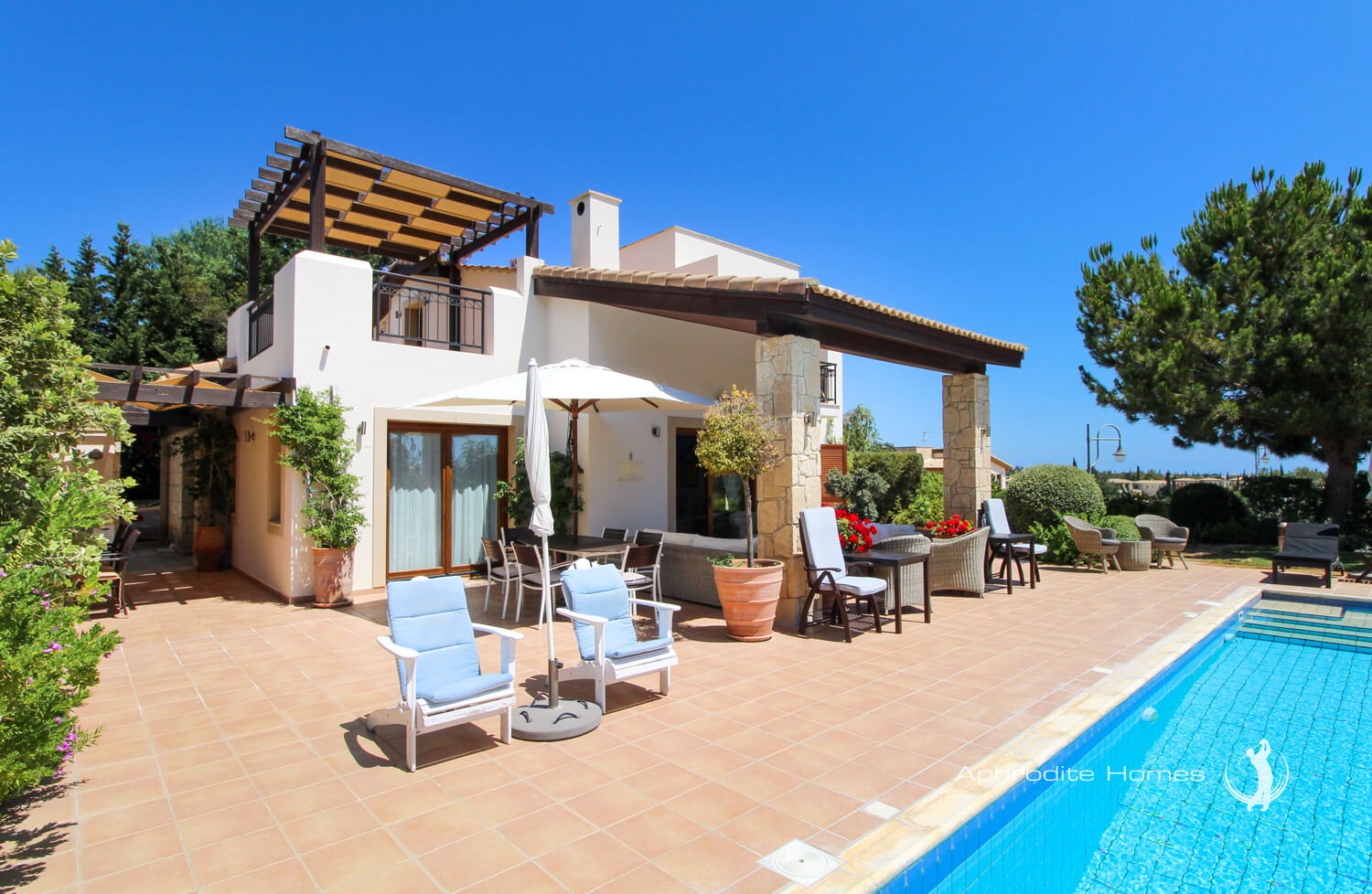 Villa For Sale  in  Aphrodite Hills