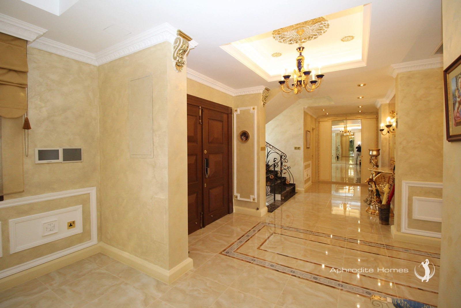 Villa For Sale  in  Aphrodite Hills