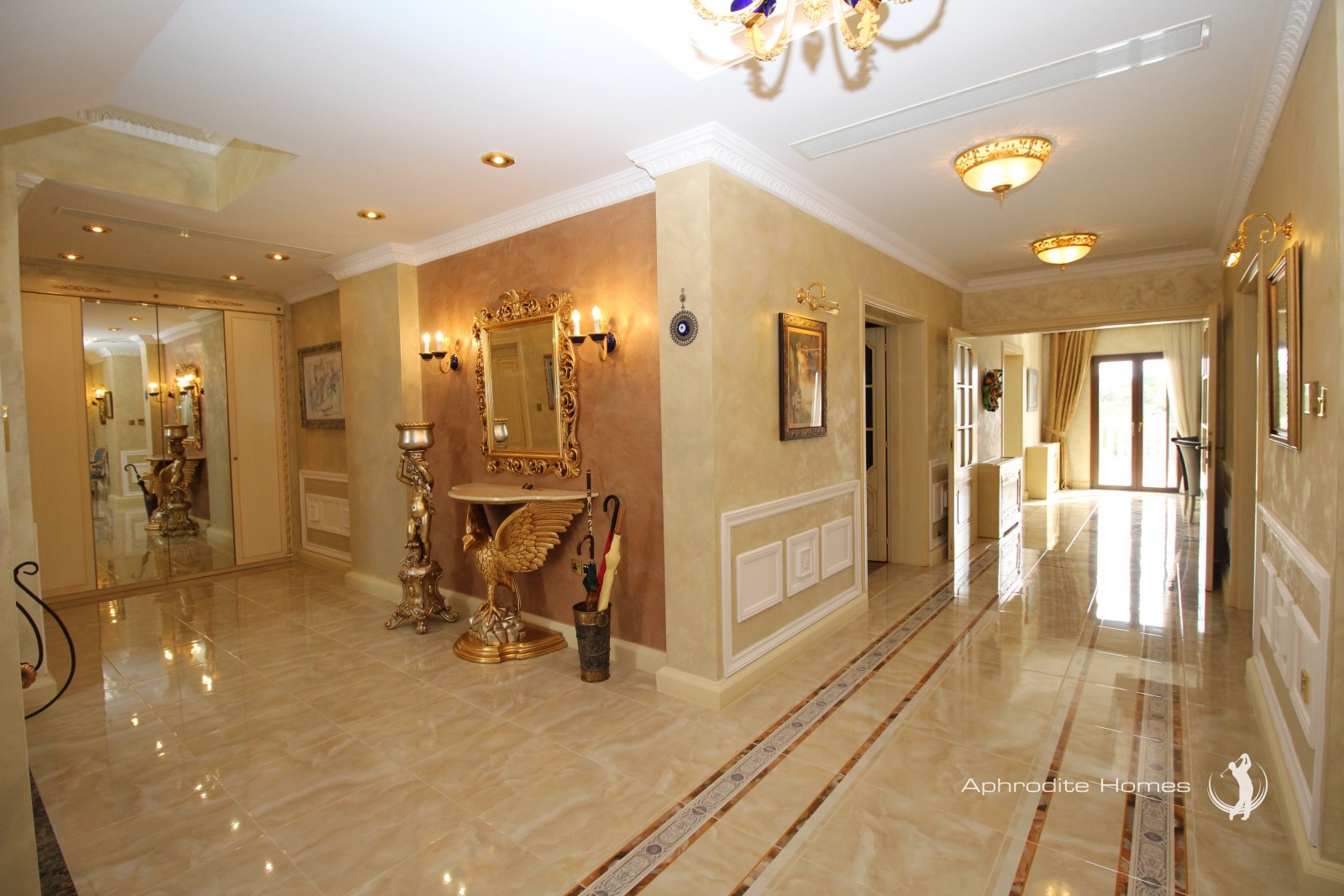 Villa For Sale  in  Aphrodite Hills