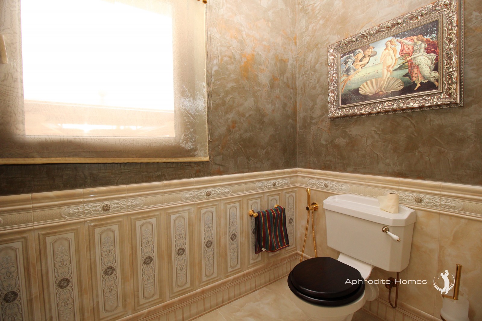 Villa For Sale  in  Aphrodite Hills