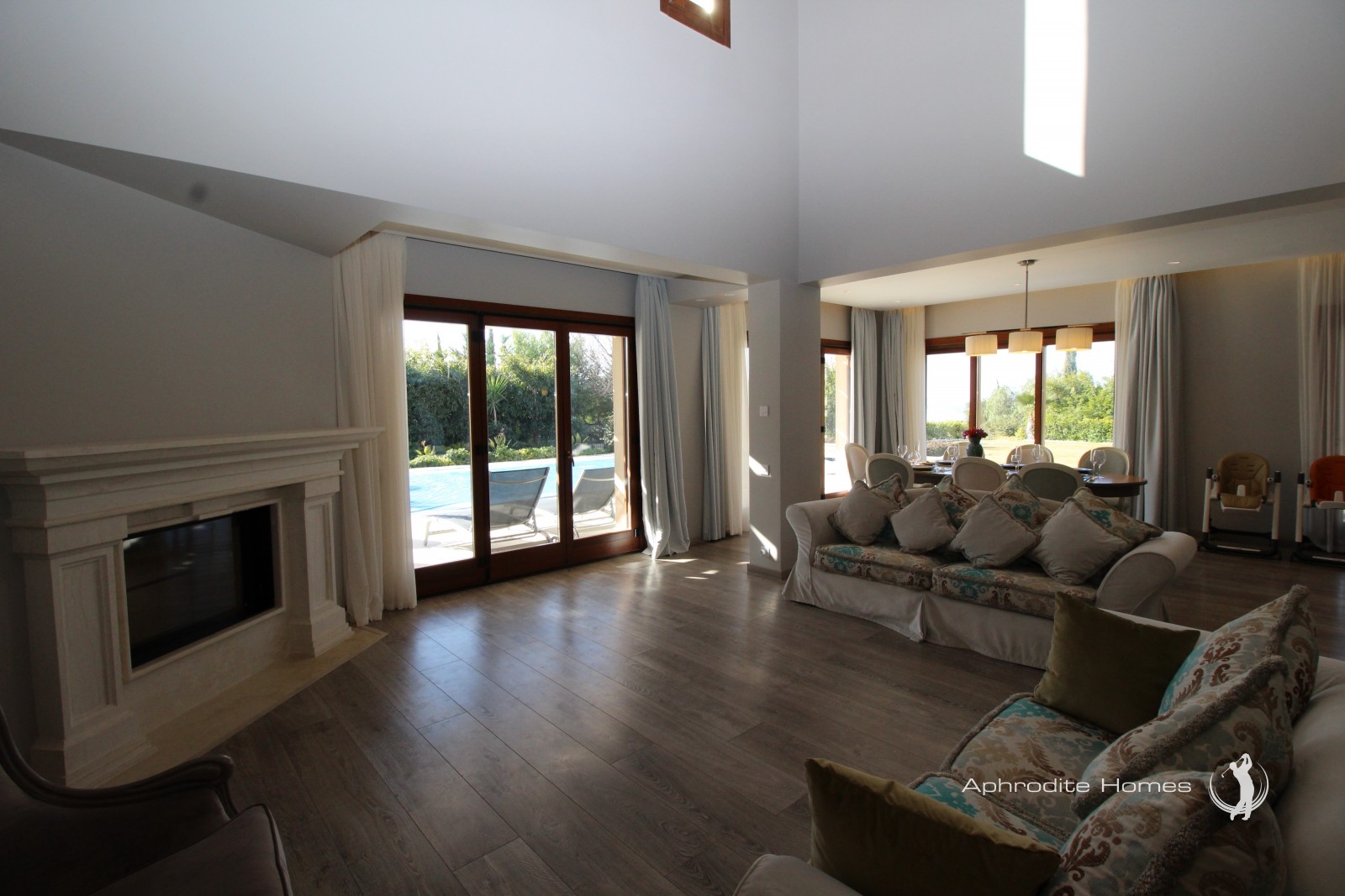 Villa For Sale  in  Aphrodite Hills