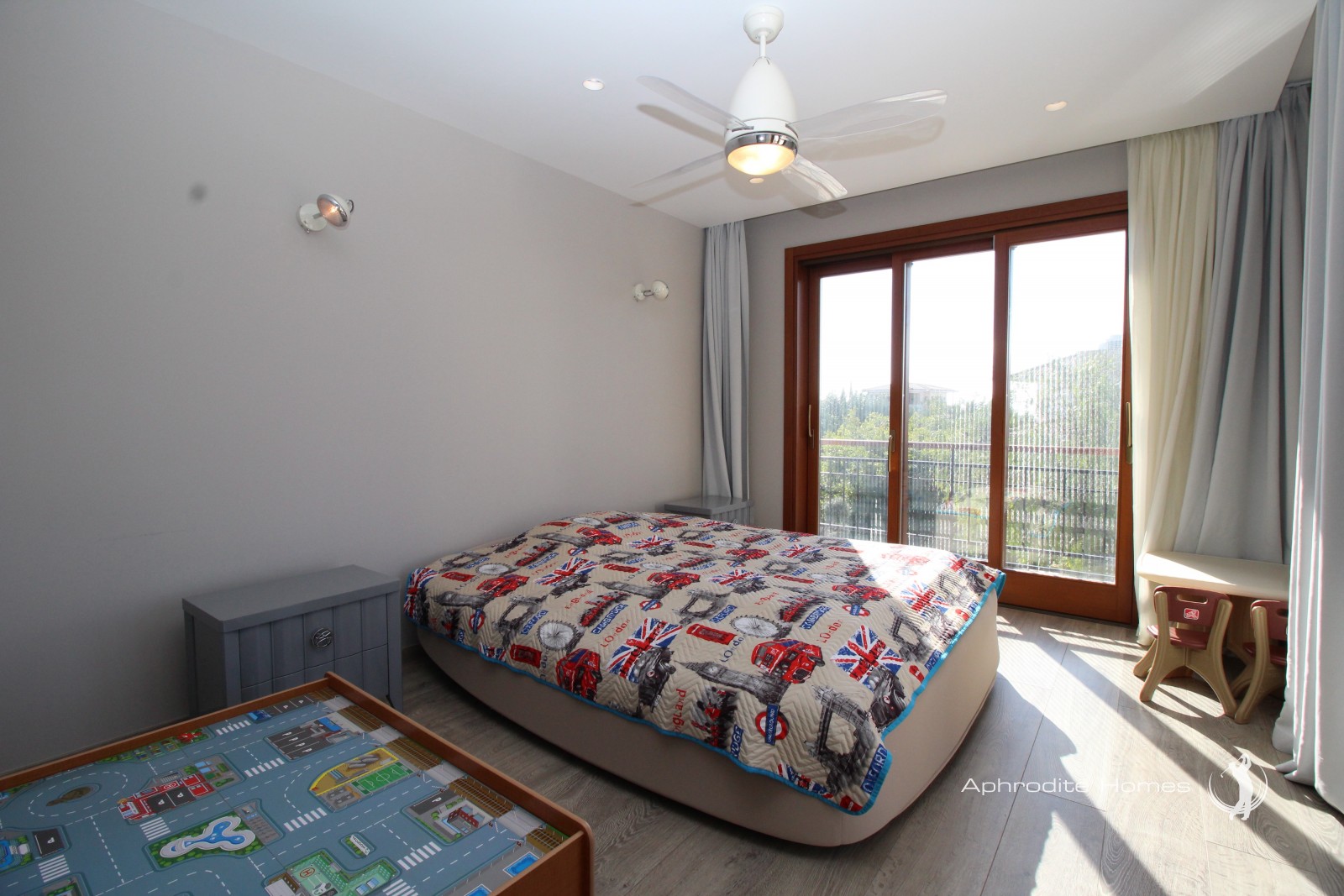 Villa For Sale  in  Aphrodite Hills