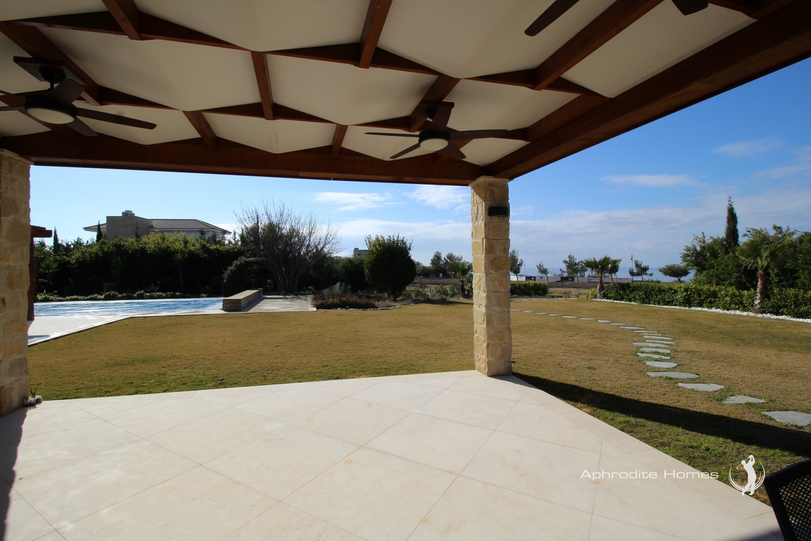 Villa For Sale  in  Aphrodite Hills