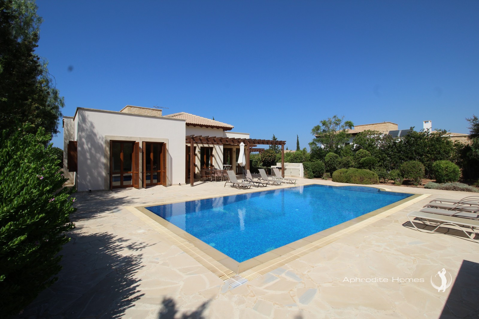 Villa For Sale  in  Aphrodite Hills