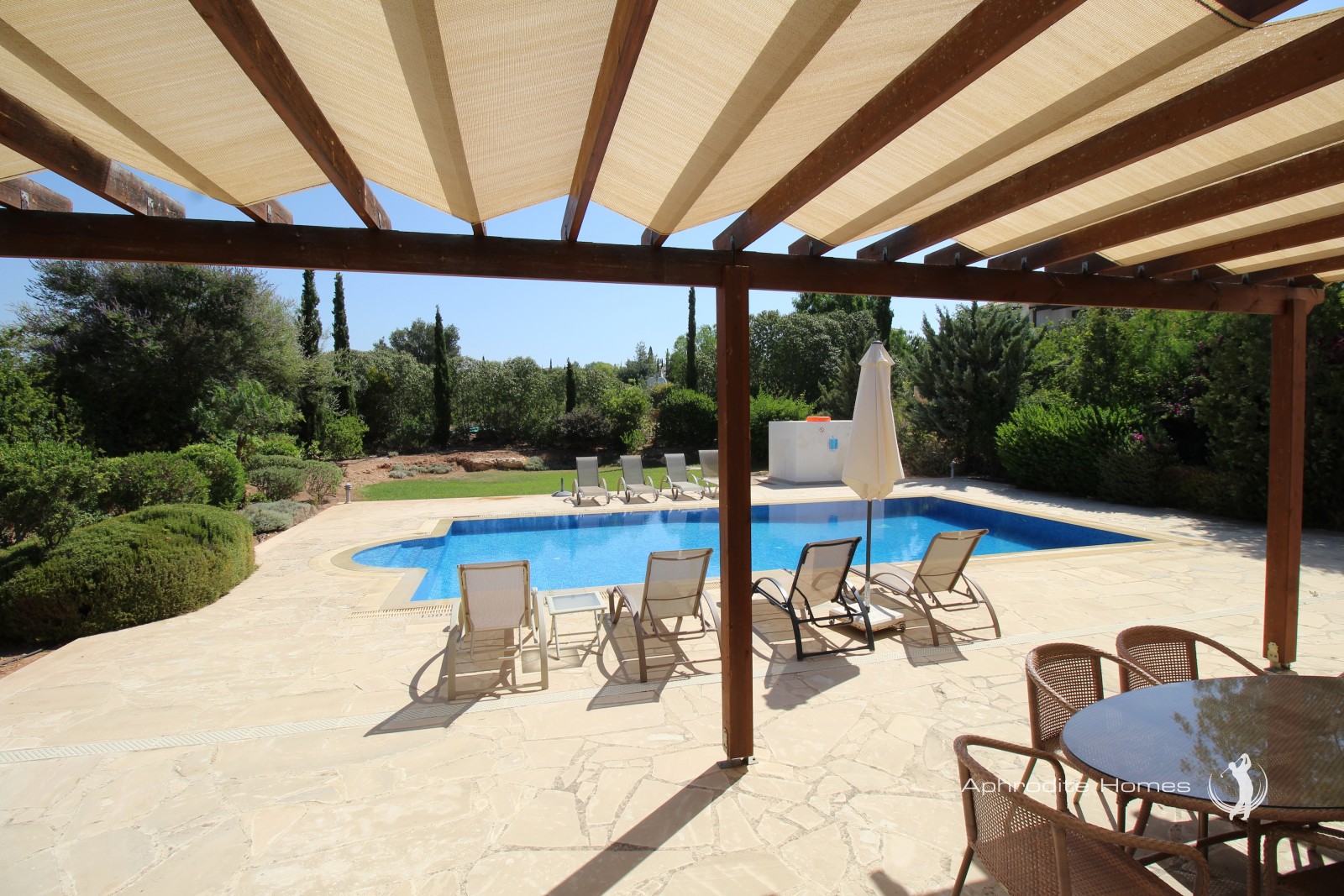 Villa For Sale  in  Aphrodite Hills