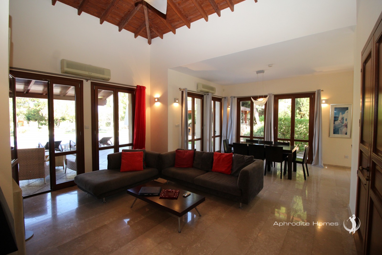 Villa For Sale  in  Aphrodite Hills