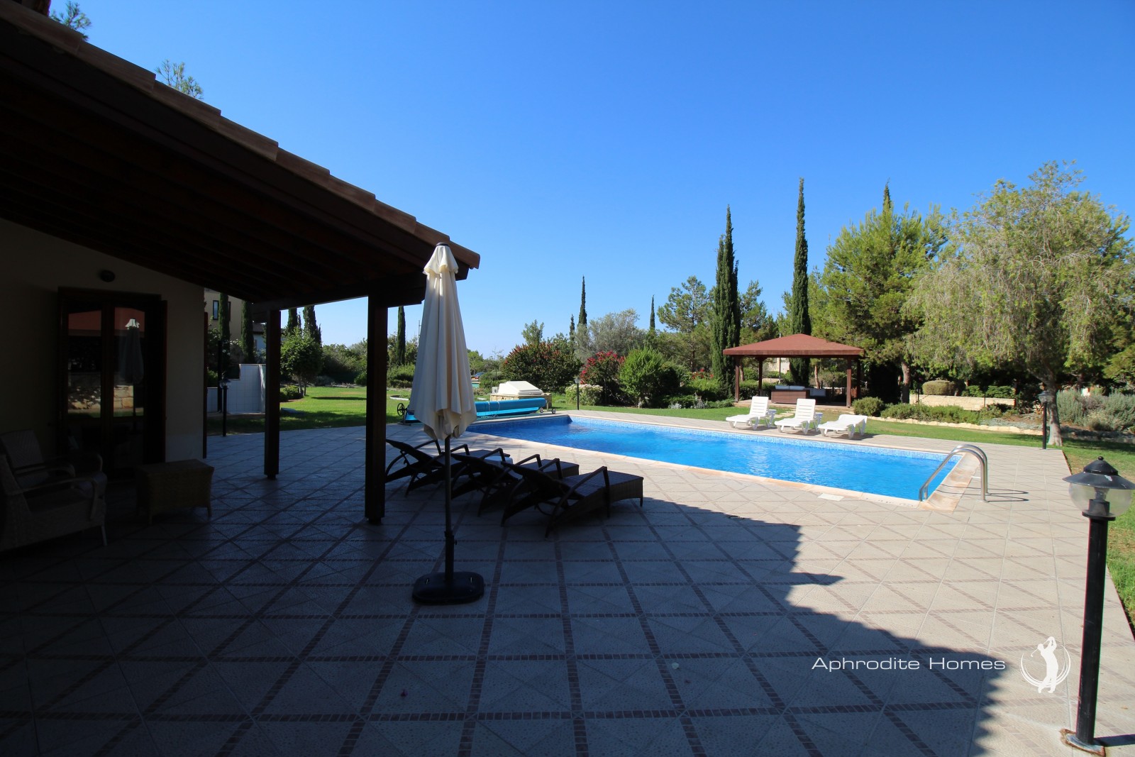 Villa For Sale  in  Aphrodite Hills